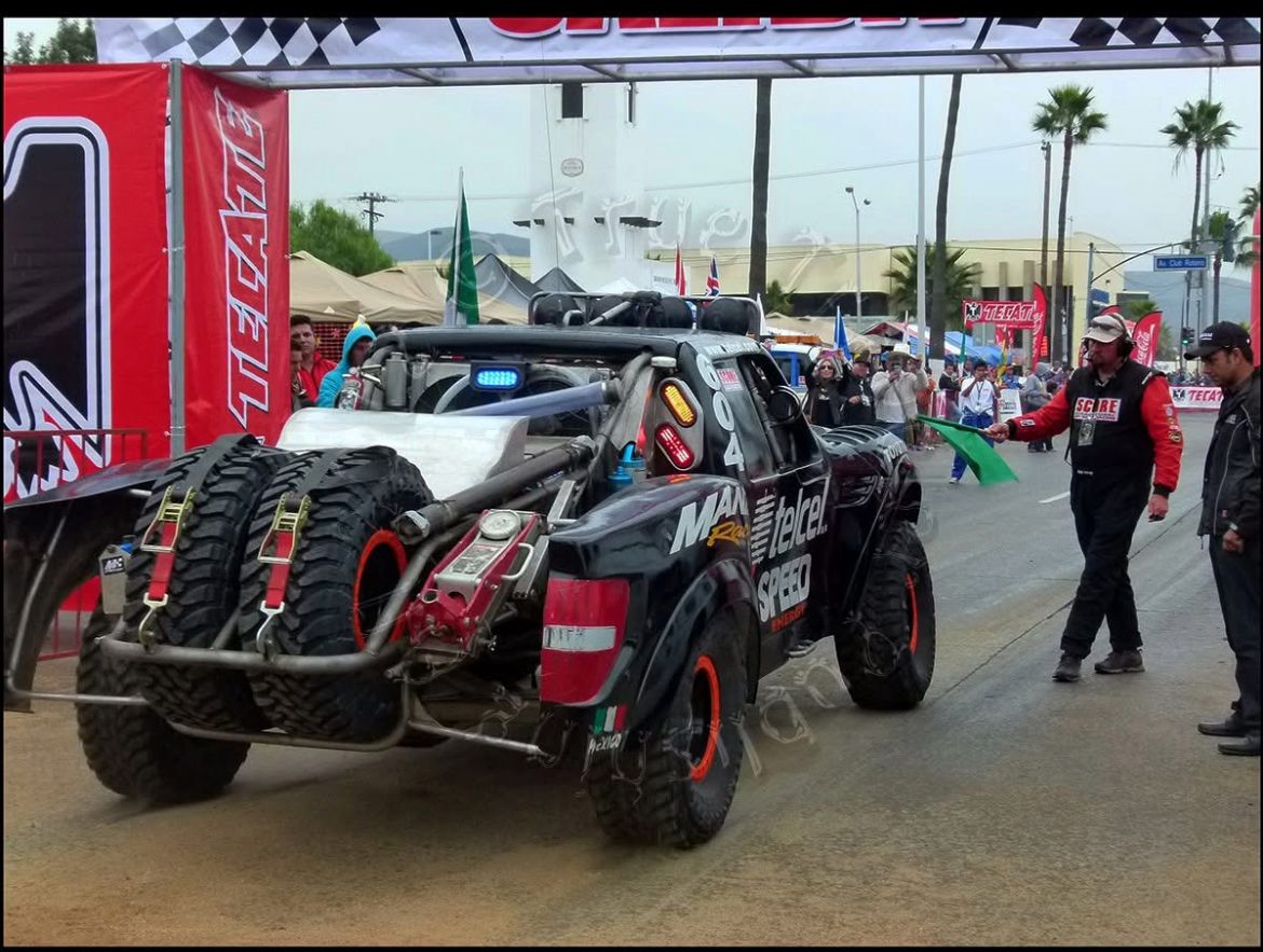 Racing KRNIVORO